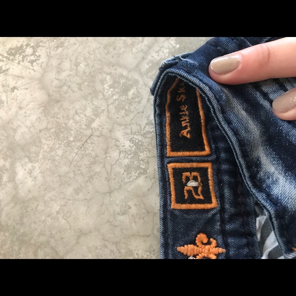 Rock Revivals - image 4